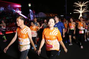BIB: 2017, 29191, 2012, 2900
                            <button type="button" onclick="openModal(23072495)" class="btn btn-primary btn-sm float-right btn-popup" data-toggle="modal" data-target=".modal-high-quality">
                        <i class="fas fa-shopping-cart"></i> Add to Cart
                    </button>
                                            <button type="button" onclick="isThisMe(23072495, true)" class="btn btn-success btn-sm float-right btn-popup btn-isme hidden" data-toggle="tooltip" data-placement="bottom" title="นี่คือรูปของคุณใช่ไหม คลิกที่นี่เพื่อเอาเข้าอัลบั้ม">
                        <i class="fas fa-plus"></i> Add to album
                    </button>
                    <button type="button" onclick="isThisMe(23072495, false)" class="btn btn-warning btn-sm float-right btn-popup btn-isnotme hidden">
                        <i class="fas fa-ban"></i> Remove from album
                    </button>